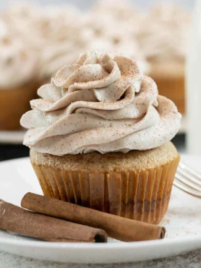 Vanilla Cinnamon Cupcakes for Mother's Day