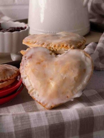 Cherry Hand Pies featured image.