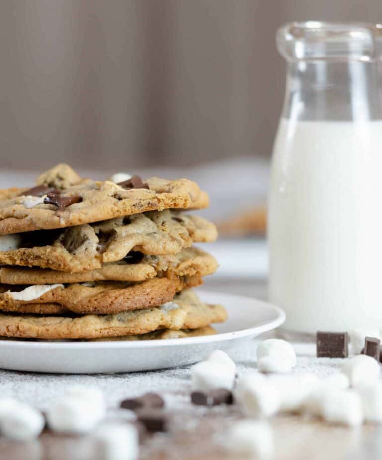 Chocolate Chunk Marshmallow Cookies