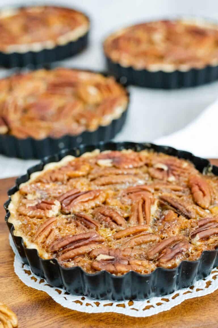 Easy Mini Pecan Pies