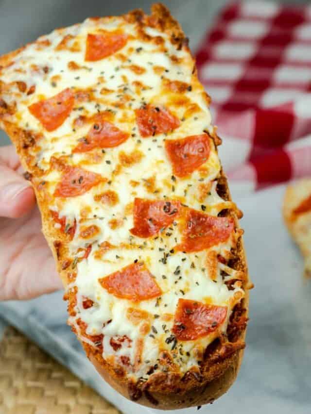 french bread pizza made in air fryer