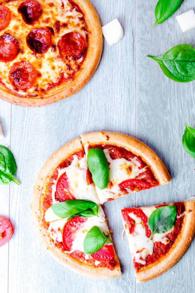 Air Fryer Personal Pizzas