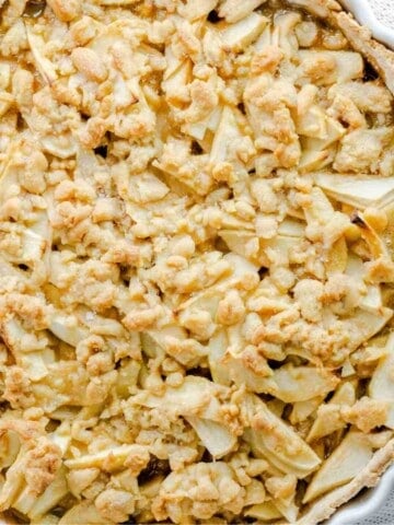 Caramel Apple Crumb Pie featured image.