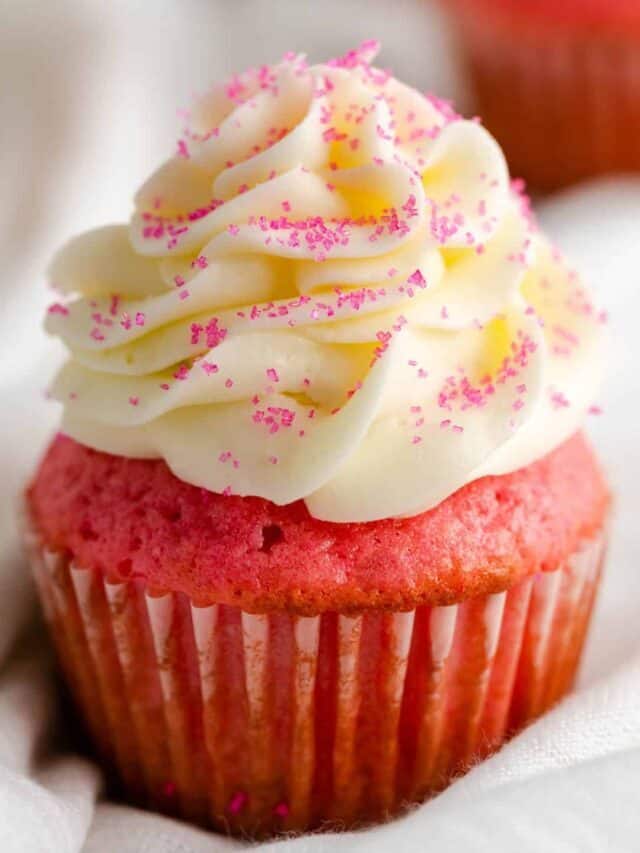 Pink Velvet Mother's Day Cupcakes