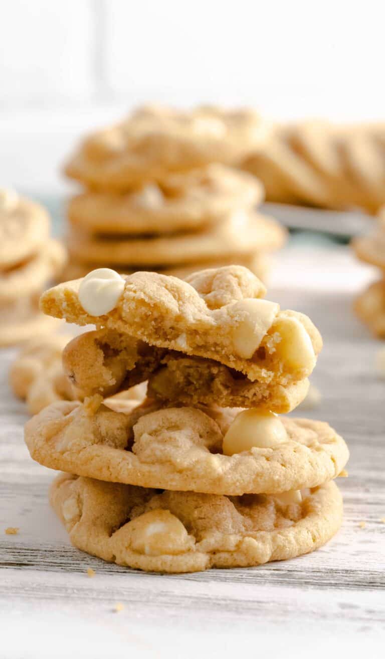 White Chocolate Macadamia Nut Cookies