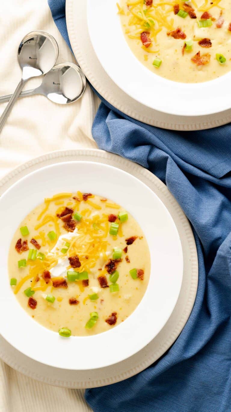 Cheesy Potato Soup (Outback Steakhouse Copycat)