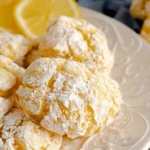 Lemon Crinkle Cookies featured image.