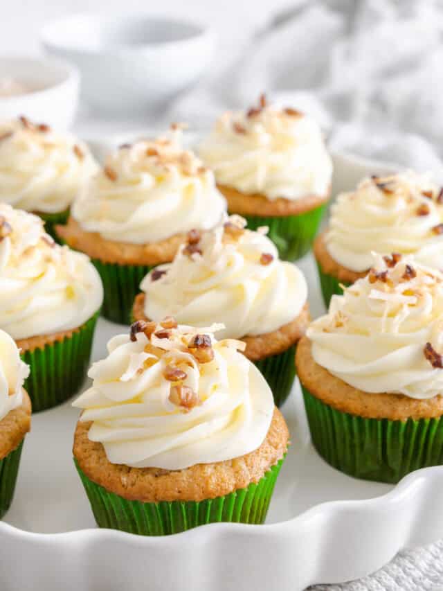 cropped-hummingbird-cupcakes-2.jpg