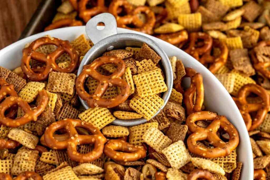 10 of the All-Time Best Fall Snack Mixes - Mama Needs Cake®