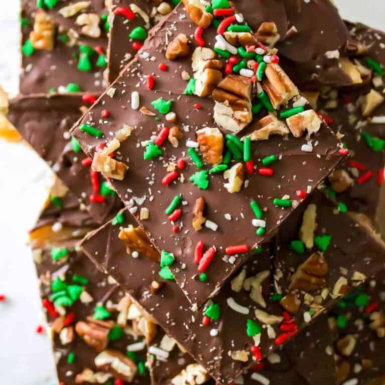 Christmas Crack Recipe featured image.