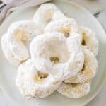 Pecan Crescent Cookies featured image.