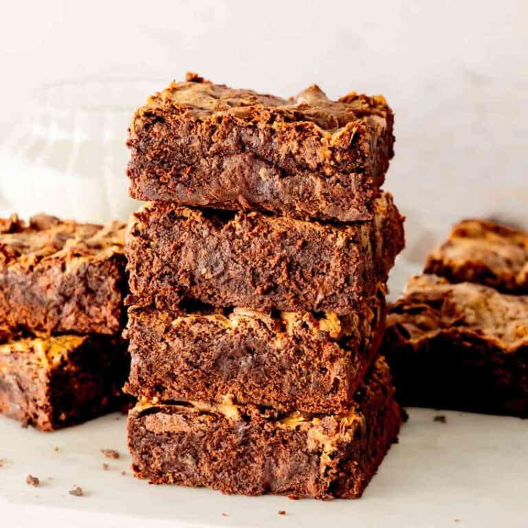 peanut butter chocolate brownies featured image.