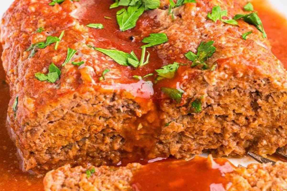 Fall Crockpot Recipes - Crockpot Meatloaf - the Slow Roasted Italian.