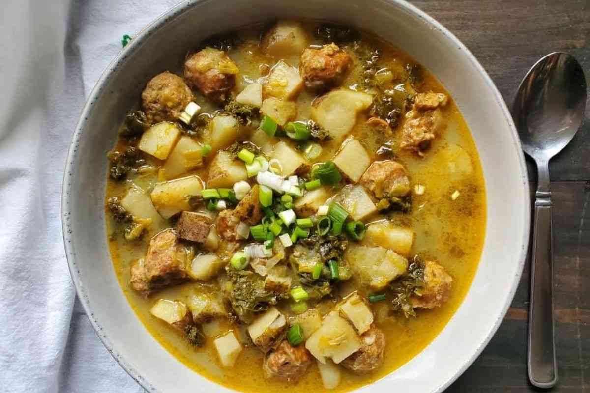 Fall Crockpot Recipes - Slow Cooker Zuppa Toscana - the Clean Happy Life.