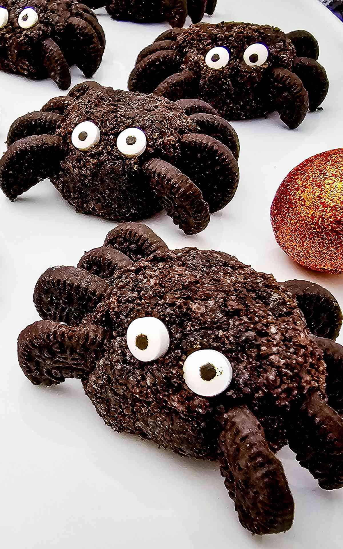 Three spider truffles with Oreo legs..
