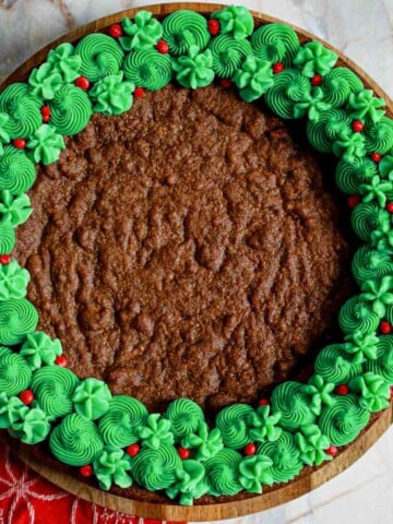 Christmas Cookie Cake featured image.