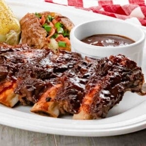 beef back ribs featured image.