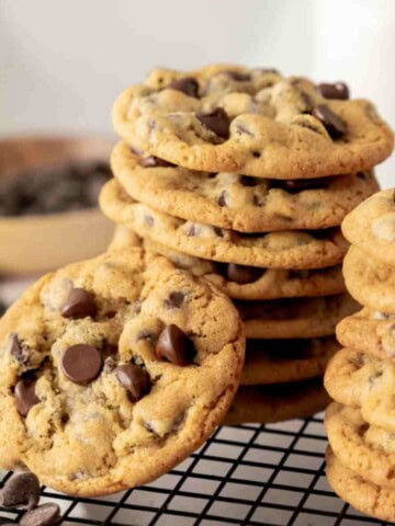 Chocolate Chip Cookies featured image.