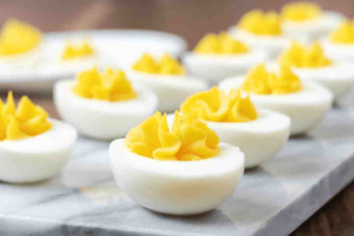 Easy deviled eggs msn image.