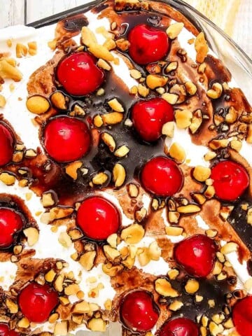Banana Split Cake featured image.