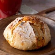 Jalapeno Cheddar Sourdough featured image.